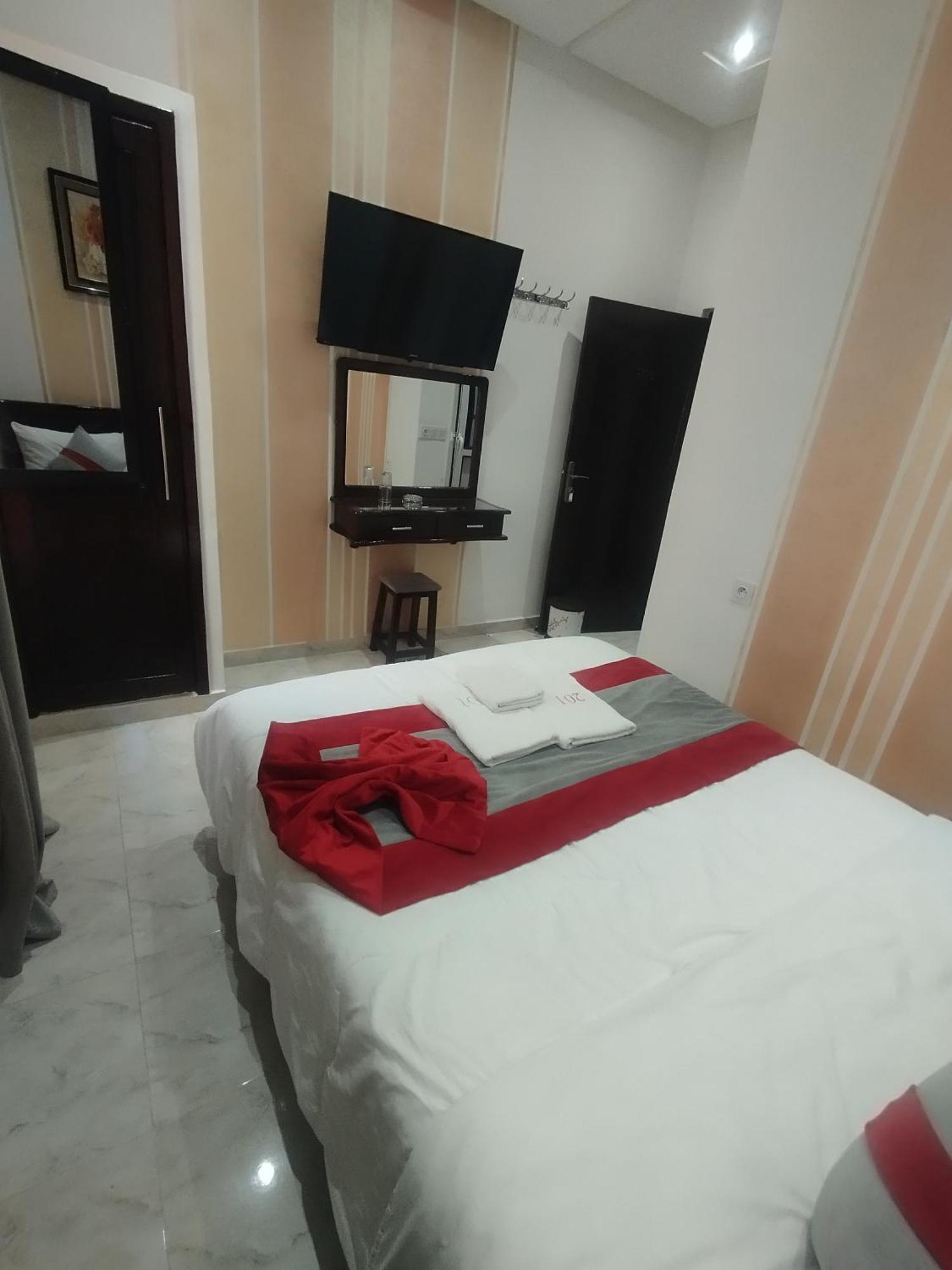 Hotel Biarritz Tanger Luaran gambar