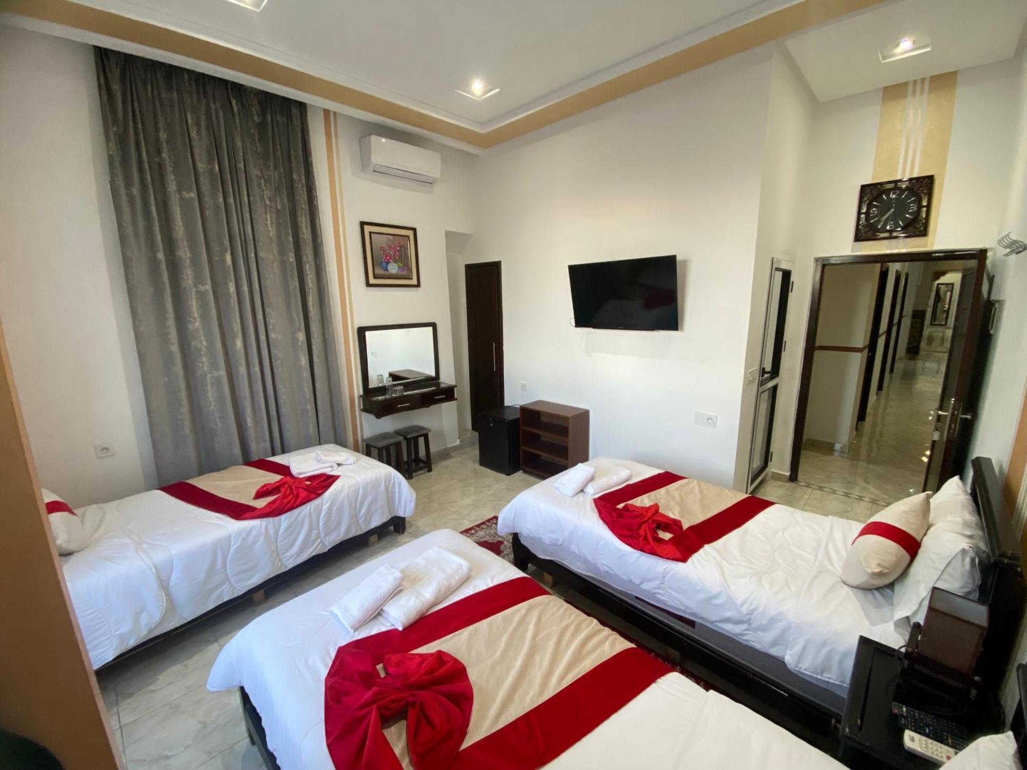 Hotel Biarritz Tanger Luaran gambar