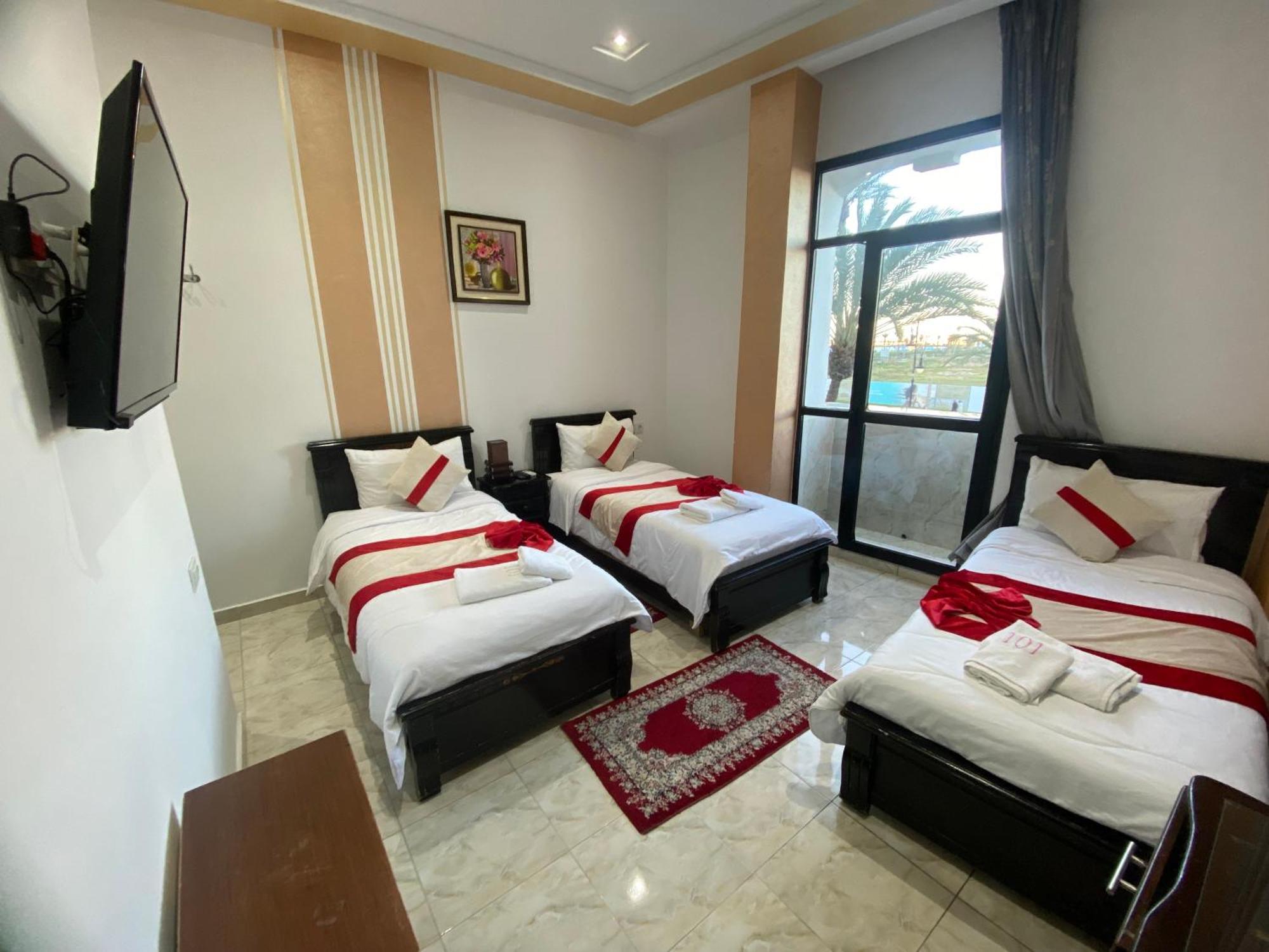 Hotel Biarritz Tanger Luaran gambar